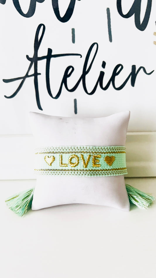LOVE ARMBAND