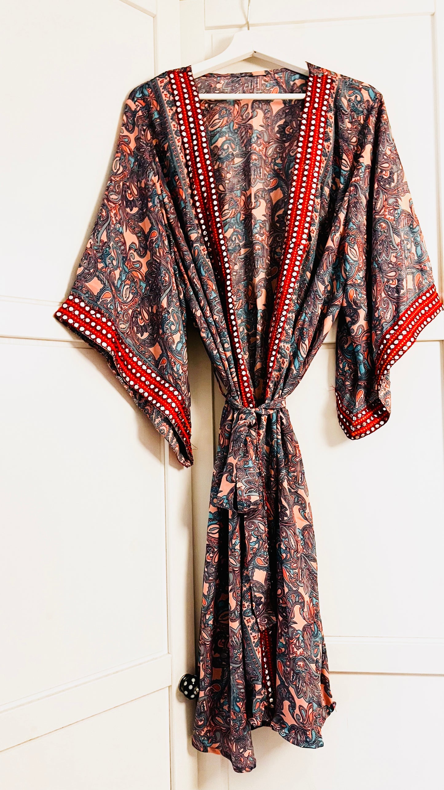 Kimono mit Borten lang