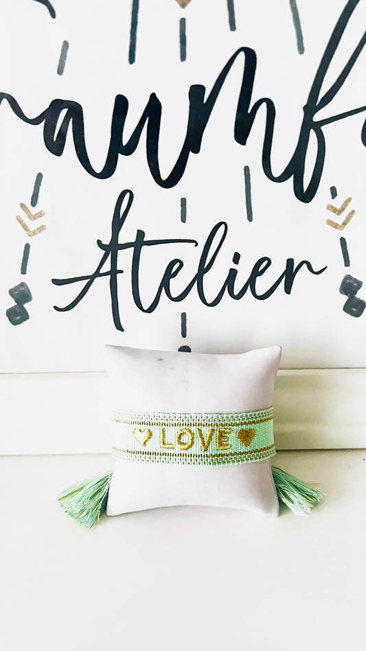 Love Armband