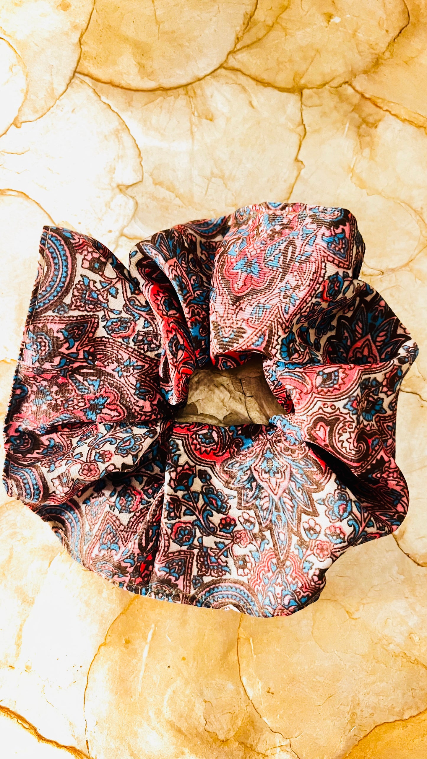 Seiden Scrunchie