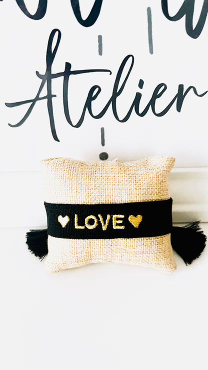 LOVE ARMBAND