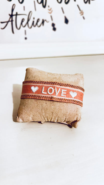 Love Armband