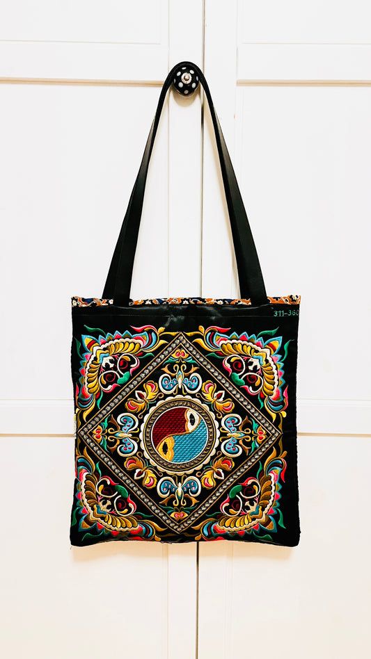 Ying & Yang Umhängetasche