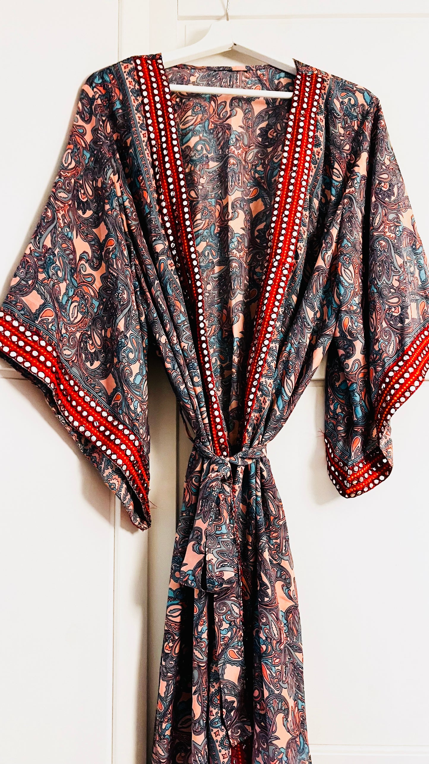 Kimono mit Borten lang