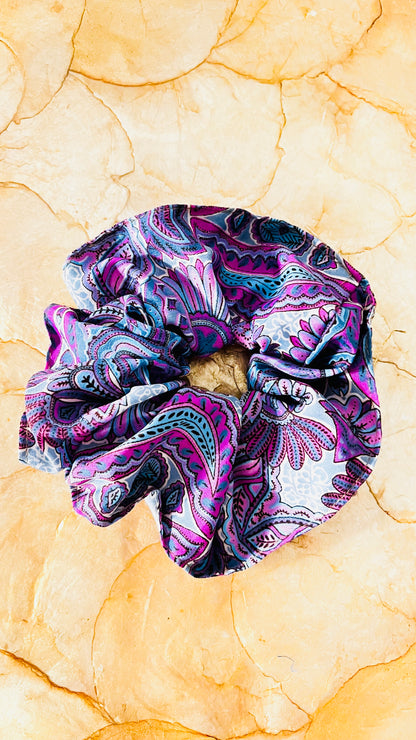 Seiden Scrunchie