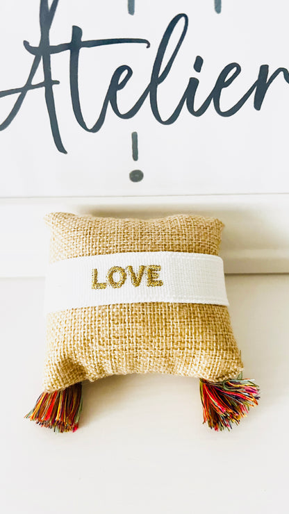 Love Armband