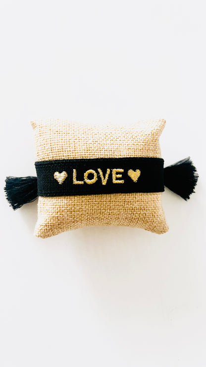 LOVE ARMBAND