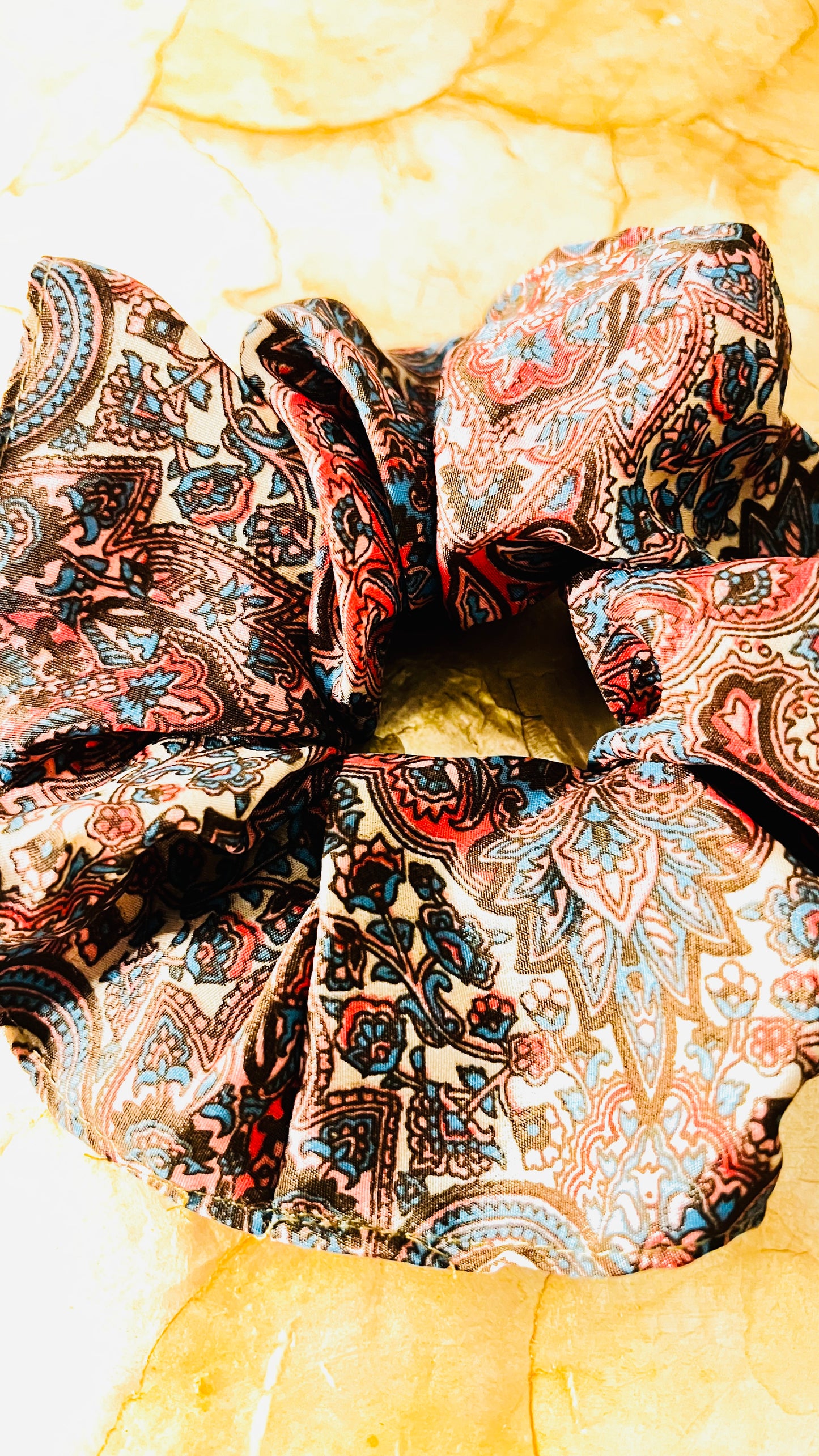 Seiden Scrunchie