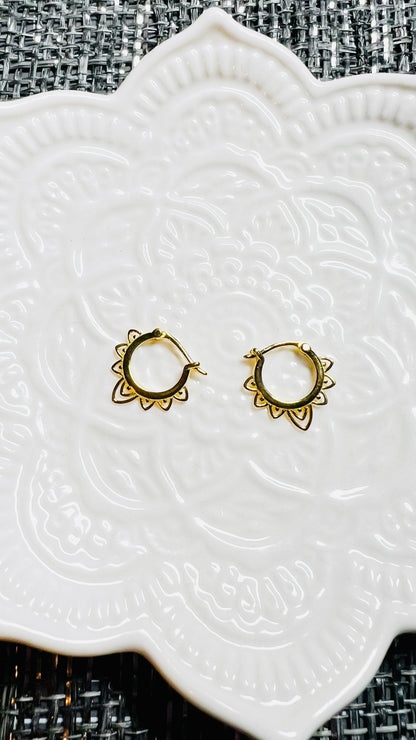 Kleine Ethno Ohrringe