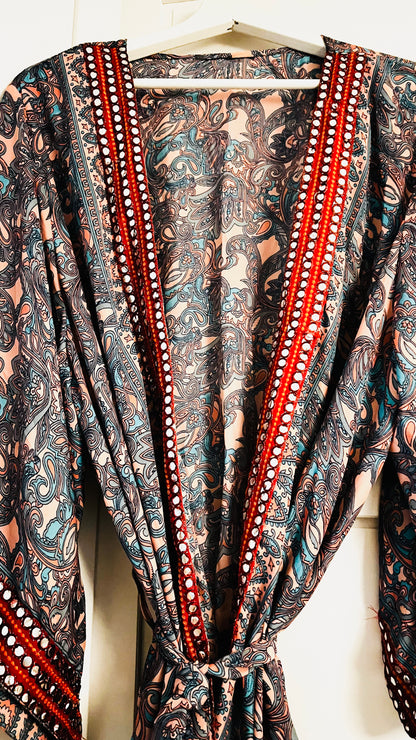 Kimono mit Borten lang